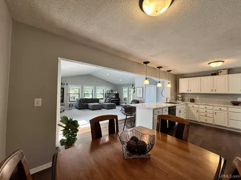 Dining - 1012 Blankenhorn, L'anse, MI 49946 photo 3 of 3