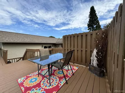Exterior - 1012 Blankenhorn, L'anse, MI 49946 photo 8 of 18