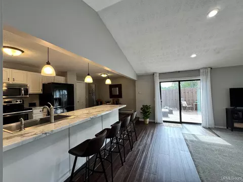 Kitchen - 1012 Blankenhorn, L'anse, MI 49946 photo 1 of 7