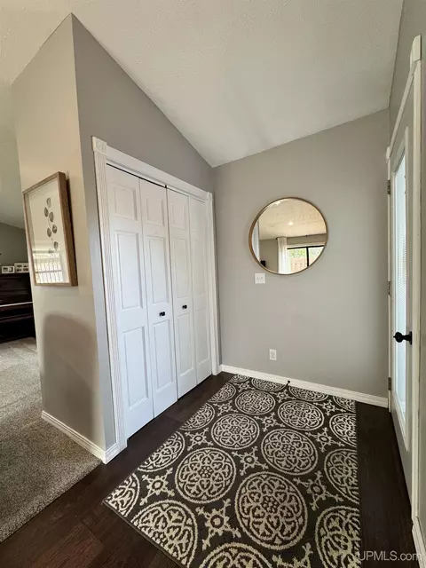 Entry Way - 1012 Blankenhorn, L'anse, MI 49946 photo 1 of 4