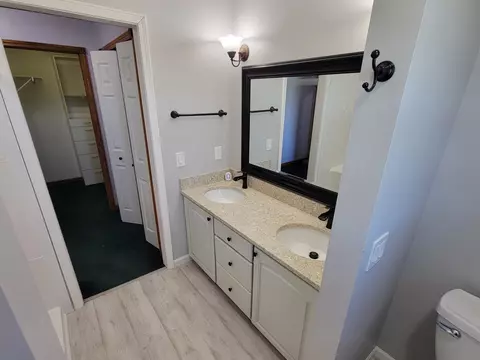 Bath - 1850 W King, Owosso, MI 48867 photo 6 of 6