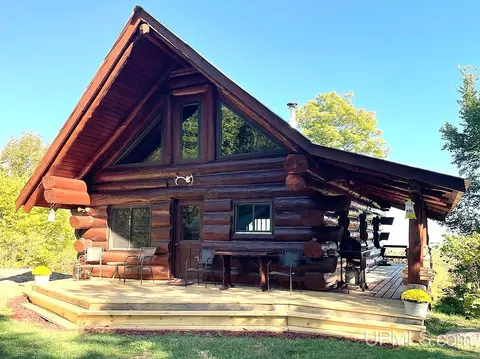 tbd Garlic Mtn, Marquette, MI 49855