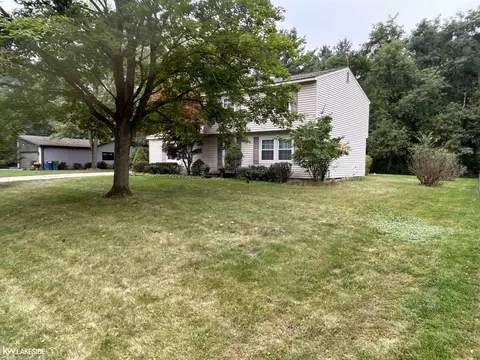 3308 Spring Mdws, Rochester, MI 48306 photo 2