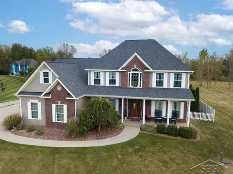 1837 W Midland, Auburn, MI 48611