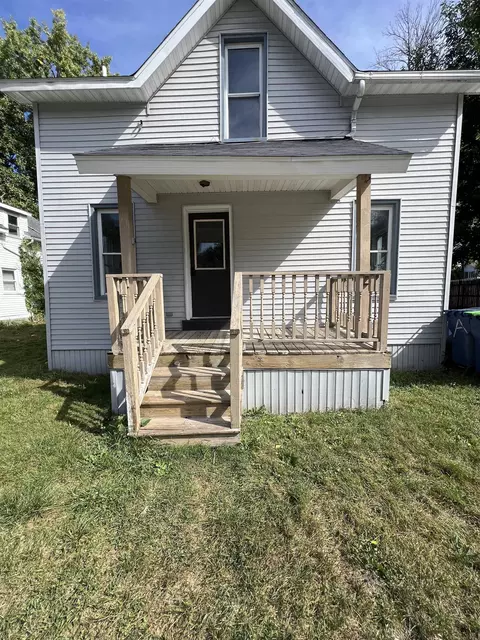 911 Polk, Bay City, MI 48708