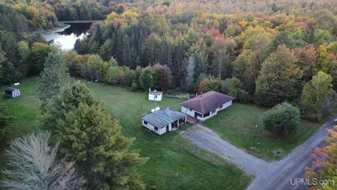 19671 Upper Massie, Chassell, MI 49916