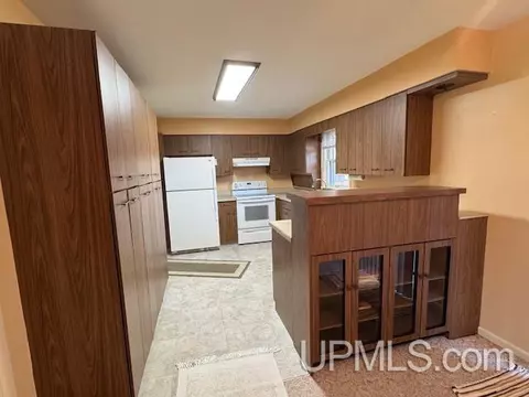 1632 18th Ave S, Escanaba, MI 49829 photo 10