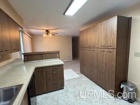 1632 18th Ave S, Escanaba, MI 49829 photo 8