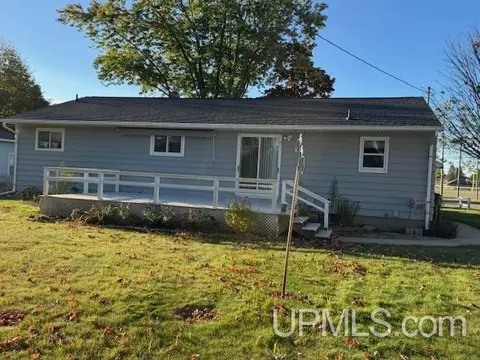 1632 18th Ave S, Escanaba, MI 49829 photo 5
