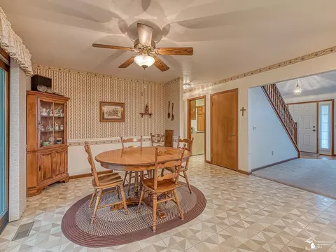 Dining - 1046 Eagle, Temperance, MI 48182 photo 1 of 2