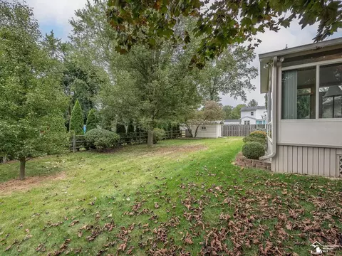Exterior - 1046 Eagle, Temperance, MI 48182 photo 9 of 9