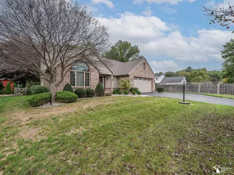 Exterior - 1046 Eagle, Temperance, MI 48182 photo 5 of 9