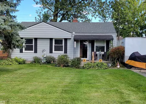 38354 Mallast, Harrison Township, MI 48045