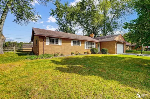 1568 Meadowbrook, Temperance, MI 48182