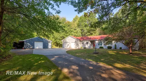 12566 Gratiot, Saginaw, MI 48609