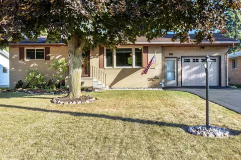 1504 W White, Bay City, MI 48706