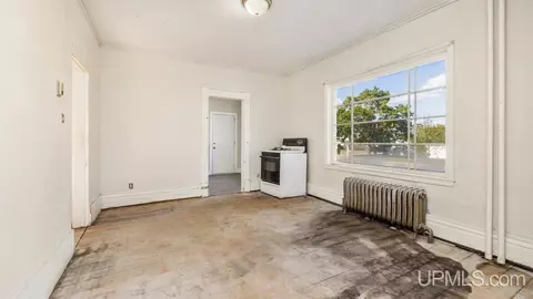 602 S 8th, Escanaba, MI 49829 photo 15
