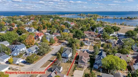 602 S 8th, Escanaba, MI 49829 photo 8