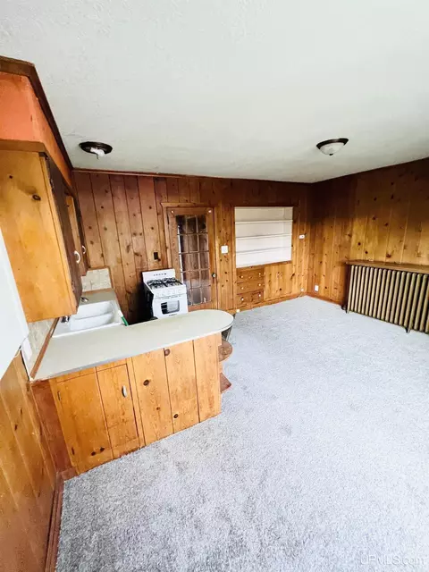 602 S 8th, Escanaba, MI 49829 photo 32