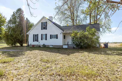 8770 Pierce, Freeland, MI 48623