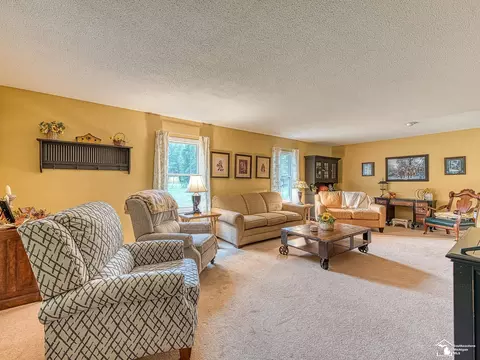 Living - 4131 W Samaria, Temperance, MI 48182 photo 3 of 3