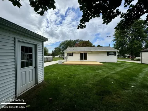 1109 S Fifteenth, Saint Clair, MI 48079 photo 20