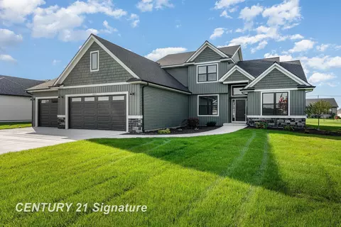 10237 Prairie Vw, Freeland, MI 48623
