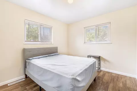 Bedroom - 3264 Skander, Flint, MI 48504 photo 2 of 3