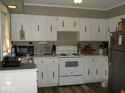 762 Richardson, Owosso, MI 48867 photo 5