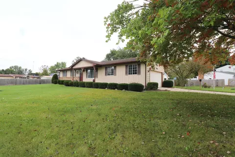 Exterior - 5492 River Rdg, Flushing, MI 48433 photo 13 of 13