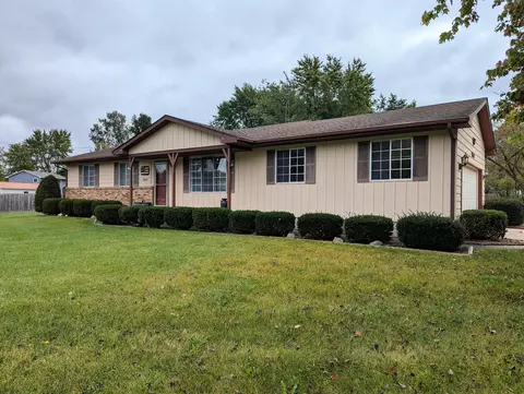 Exterior - 5492 River Rdg, Flushing, MI 48433 photo 12 of 13