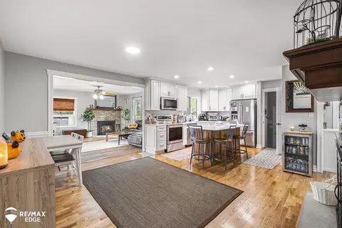 Kitchen - 12467 E Carpenter, Davison, MI 48423 photo 1 of 3