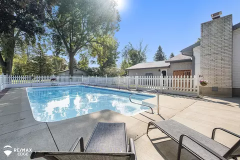 Exterior - 12467 E Carpenter, Davison, MI 48423 photo 6 of 11