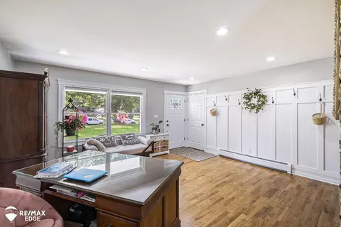 Entry Way - 12467 E Carpenter, Davison, MI 48423 photo 2 of 3