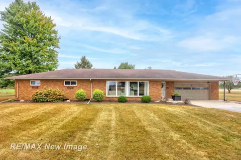 575 S Brennan, Hemlock, MI 48626