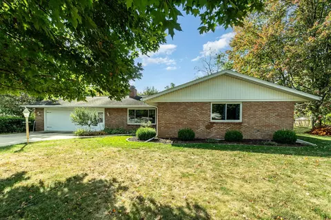 4728 Birchwood, Bay City, MI 48706