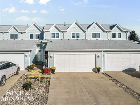102 Kenyon, Algonac, MI 48001 photo 3