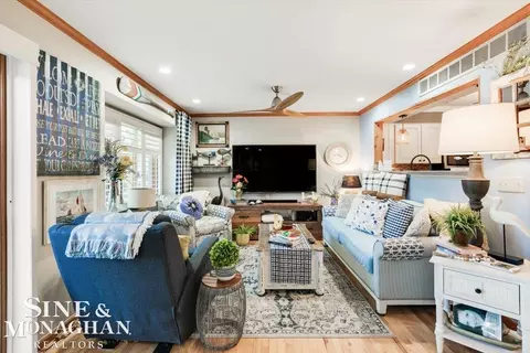 102 Kenyon, Algonac, MI 48001 photo 7