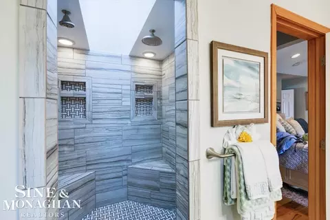 102 Kenyon, Algonac, MI 48001 photo 24