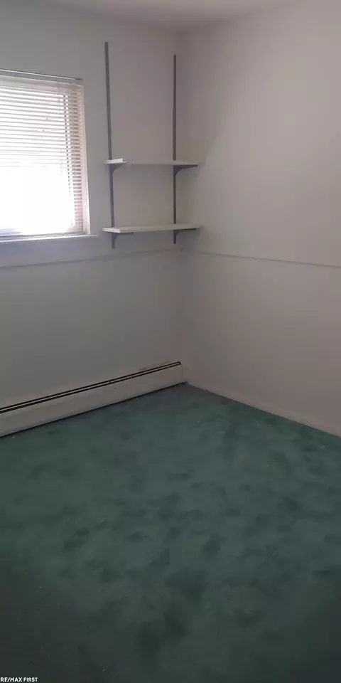 Bedroom - 29446 Runey, Warren, MI 48092 photo 3 of 4