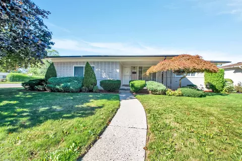 30001 Wagner, Warren, MI 48093