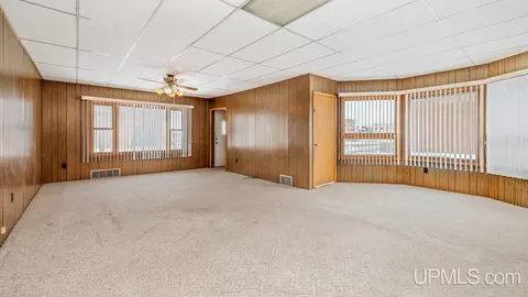 1019 S 1st, Escanaba, MI 49829 photo 11
