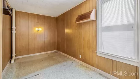 1019 S 1st, Escanaba, MI 49829 photo 18