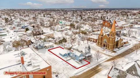 1019 S 1st, Escanaba, MI 49829 photo 8