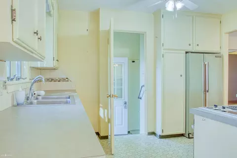 513 Dean, Owosso, MI 48867 photo 4