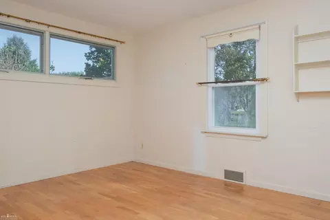 513 Dean, Owosso, MI 48867 photo 22