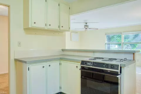 513 Dean, Owosso, MI 48867 photo 6