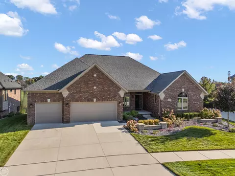 62408 Sawgrass UNIT 23, Washington Township, MI 48094