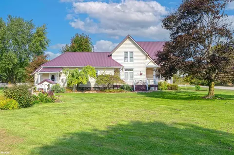 56295 Card, Macomb, MI 48042 photo 2