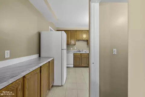 22445 Outer, Dearborn, MI 48124 photo 6